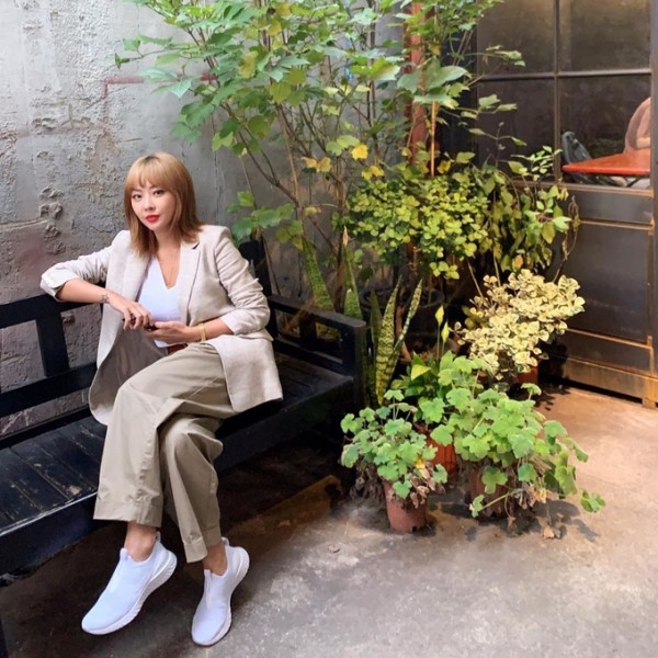 Narsha SNS focuses attention on 30-day photos